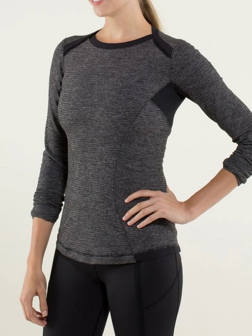 LULULEMON base runner long sleeve size 8